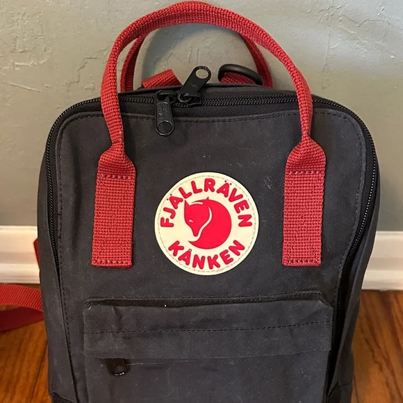 Fjallraven Kånken Dark Gray and Red Mini Backpack - Picture 2 of 12